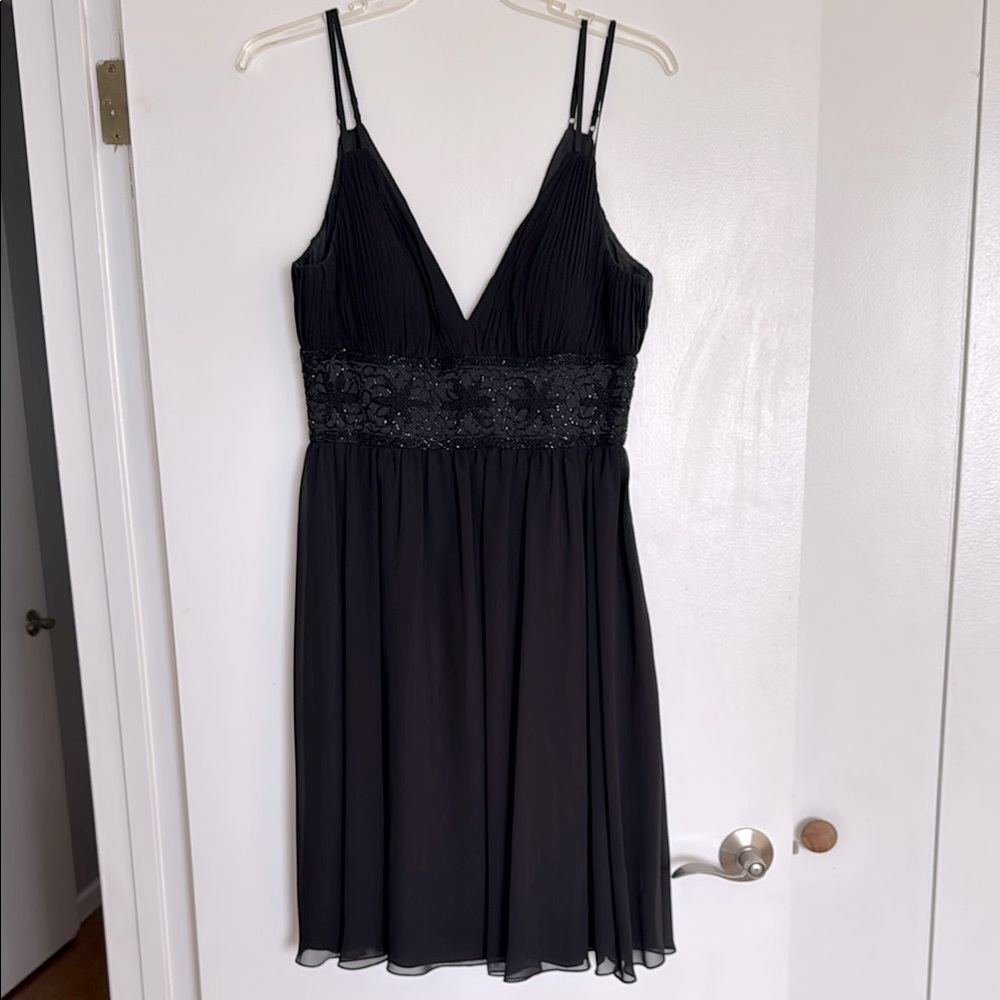Elegant Black Midi Dress